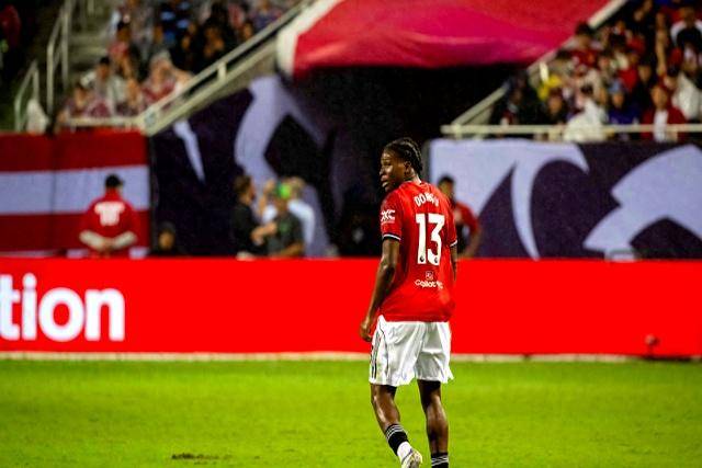 瓦力官网-包含巴利亚多利主场大胜,赢得联赛连胜的词条