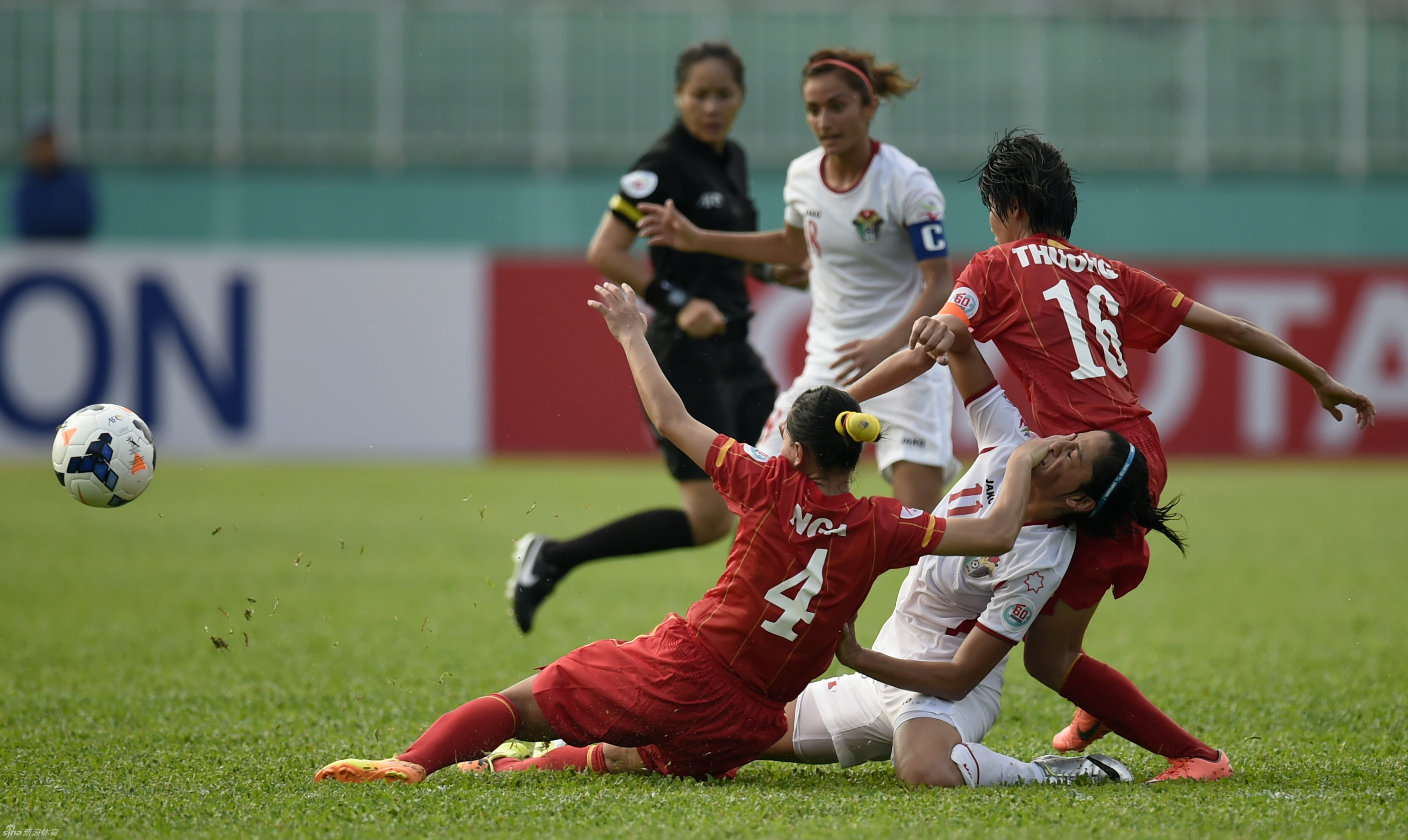亚洲足球杯，女子足球赛大放异彩的简单介绍