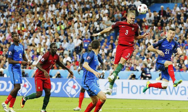 法国队完胜瑞士队，挺进欧洲杯八强