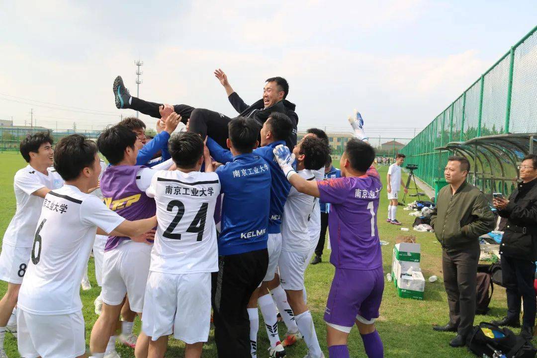 包含克罗地亚防守球员佩里斯信心十足,争夺冠军意志坚定的词条 包含克罗地亚防守球员佩里斯信心十足,争夺冠军意志坚定的词条