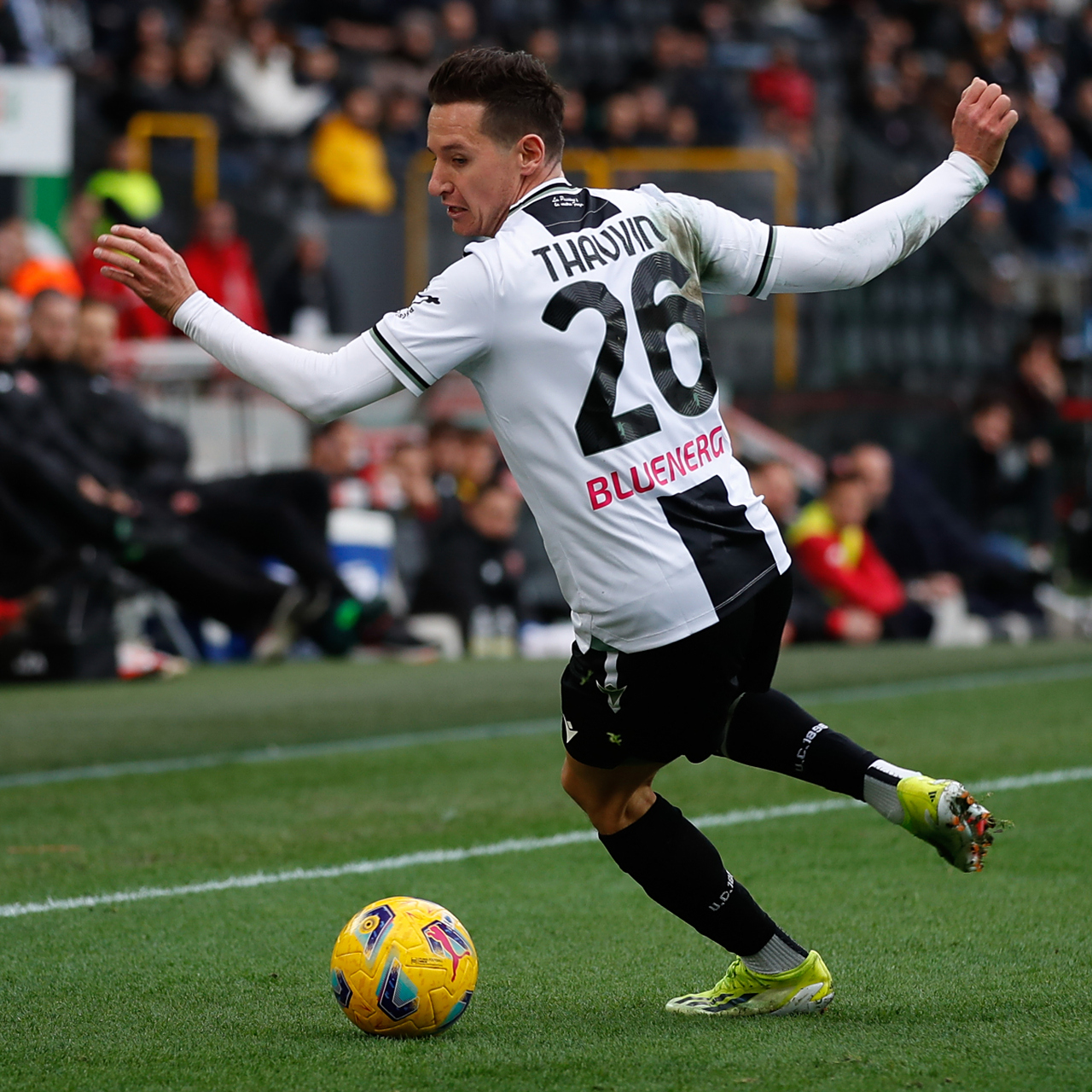 乌迪内斯客场不敌热那亚，陷入连败