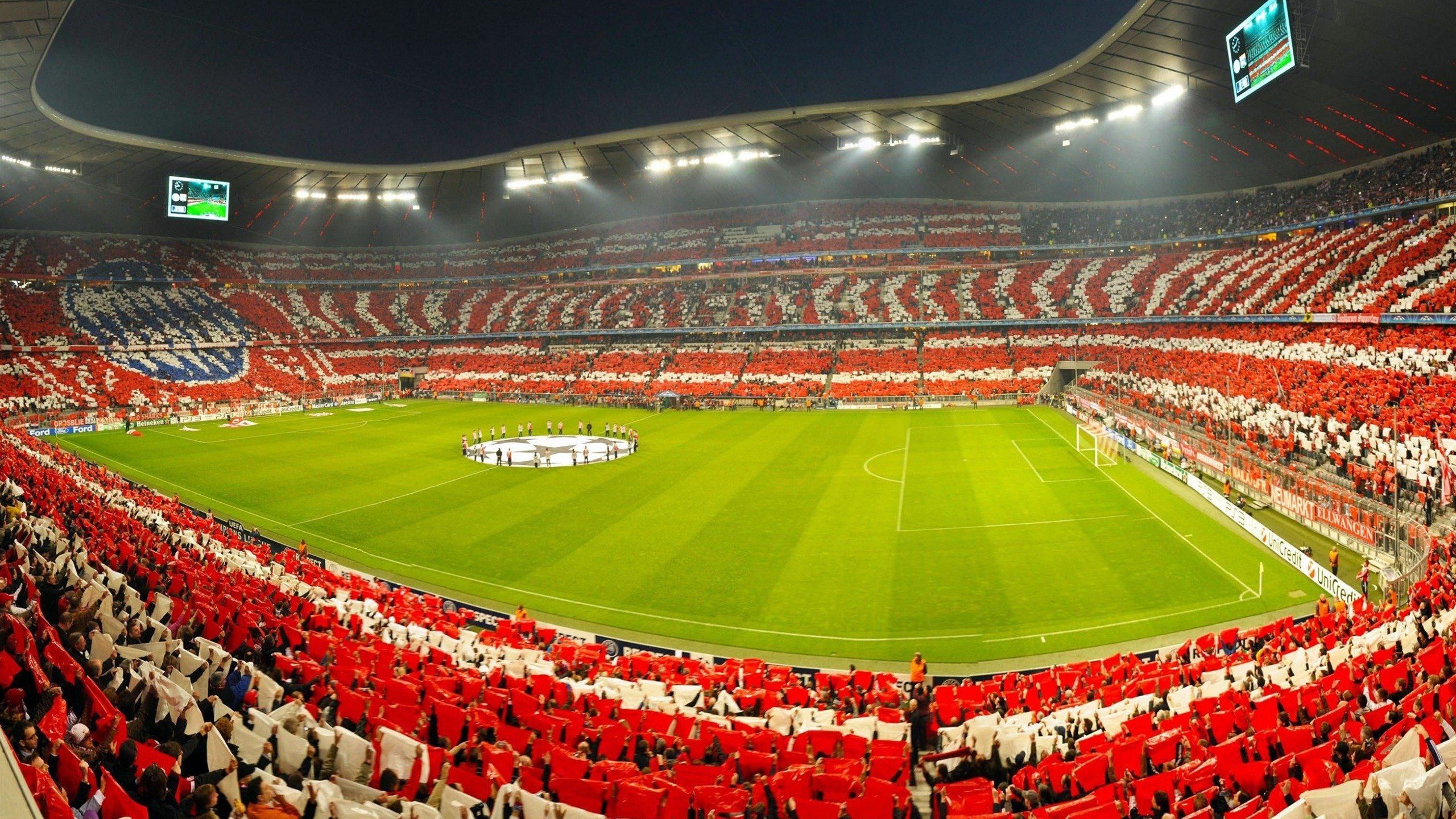 格局裂变!哈斯逆袭掀翻梅赛德斯,诺里斯第三极势力崛起