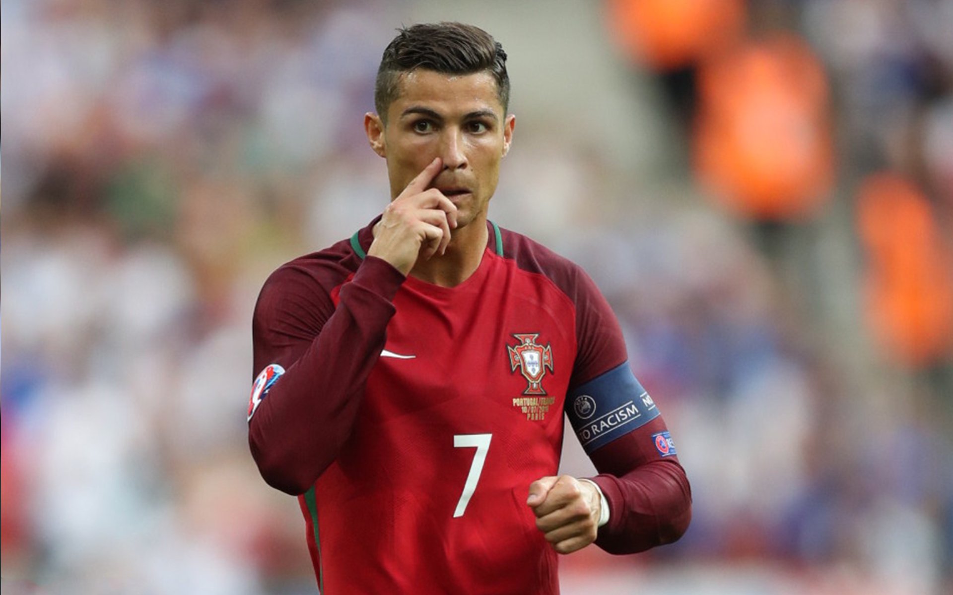 跨界英雄奥恰洛夫!葡萄牙队力克英格兰队,关键制胜球定江山